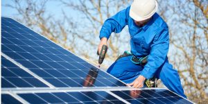 Installation Maintenance Panneaux Solaires Photovoltaïques à Erce